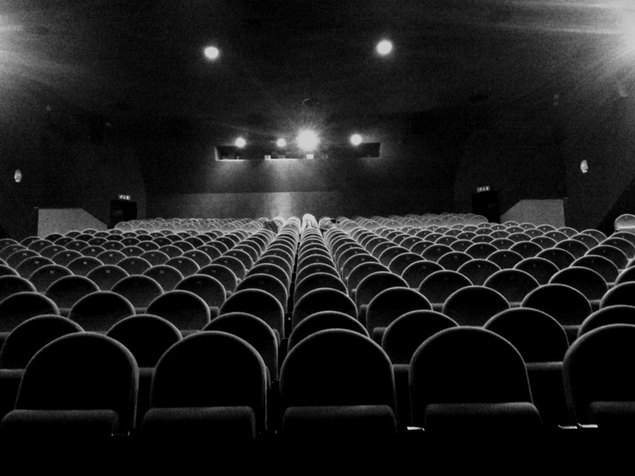 empty_cinema_room_by_malypluskwiak-d38x4pp